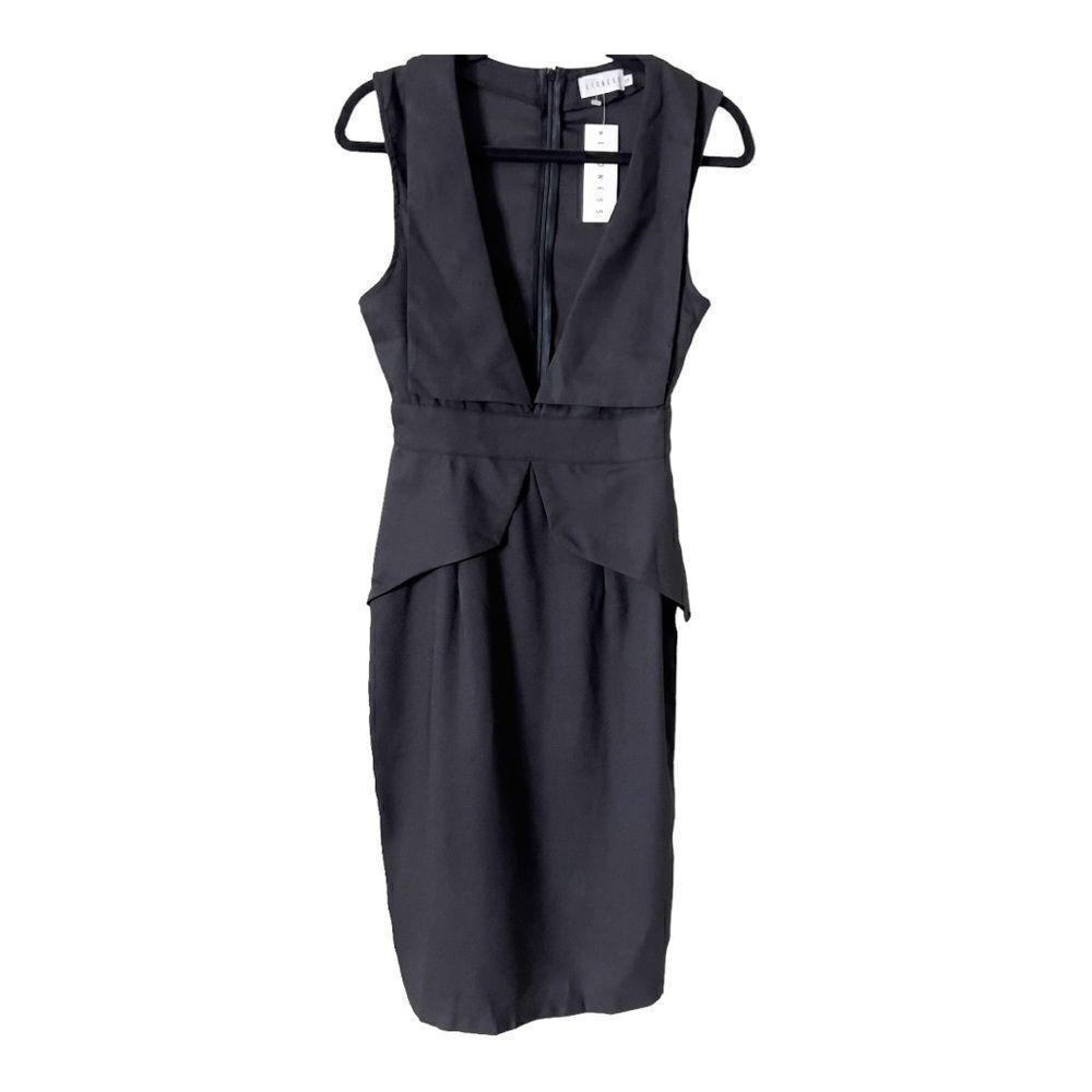 Lioness Women’s Sleeveless Plunge Collared Neckline Black Straight Pencil Dress